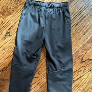NWOT Nike jogger - Youth medium